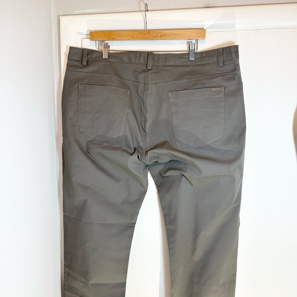 Calvin Klein Flex Men’s Straight-Fit Flat-Front Stretch Grey Chino Pants 40x 32 - Picture 5 of 10